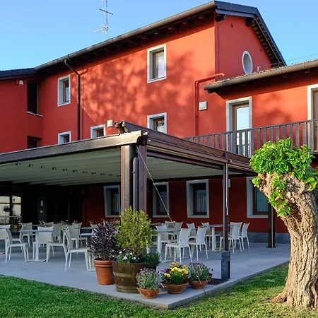 Le Badie Wine Hotel 2*